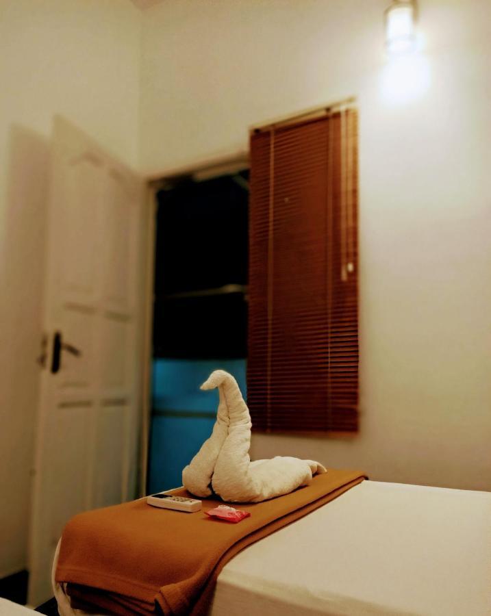 Janatha Homestay Kochi Exteriör bild